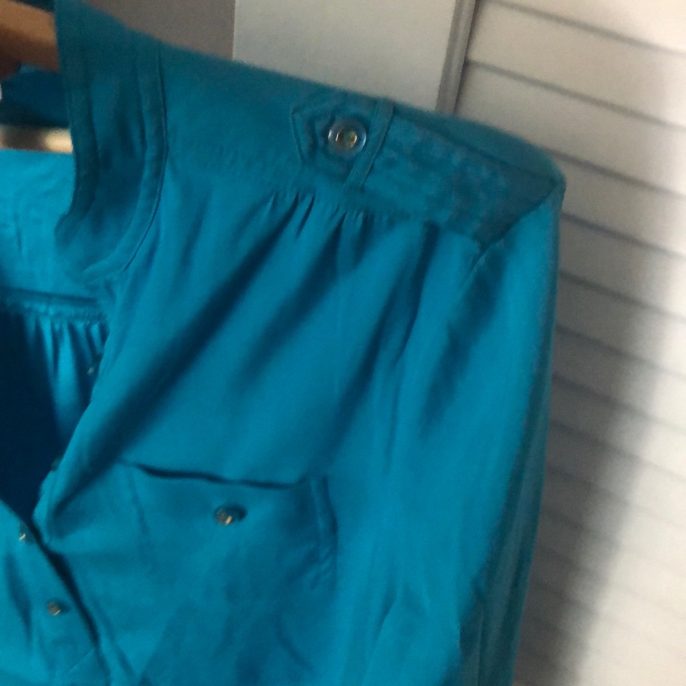 Blouse - Picture 3 of 3